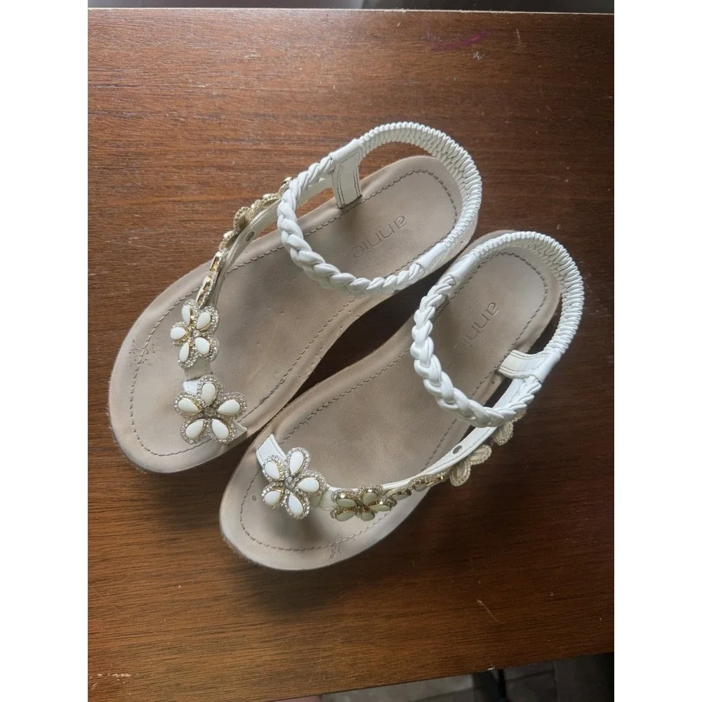 Annie good used